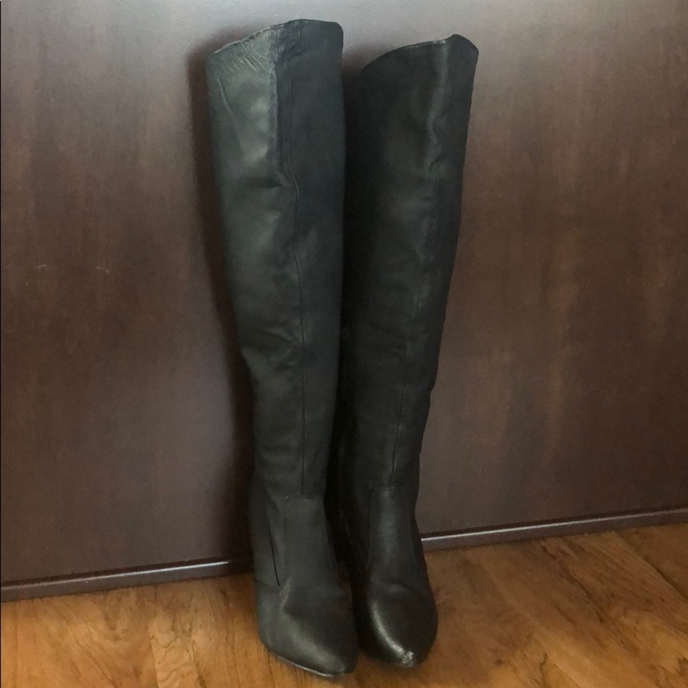 23” tall black boots